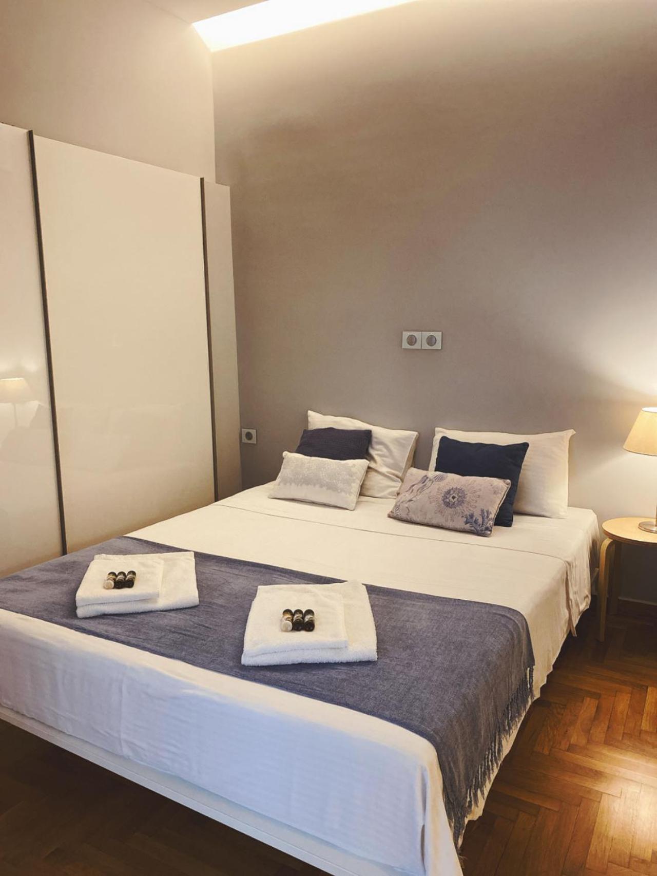 Cozy Newly Renovated 1 Bedroom Apartment In The Heart Of Atenas Exterior foto